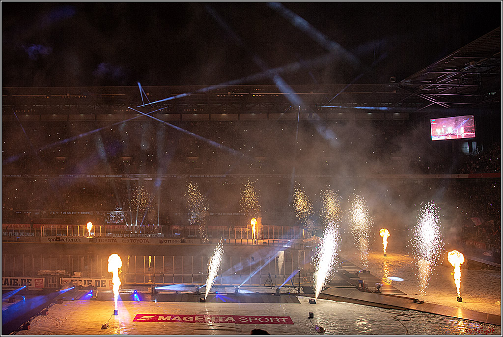 DEL Wintergame; Koelner Haie - Duesseldorfer EG; Koeln, 12.01.2019